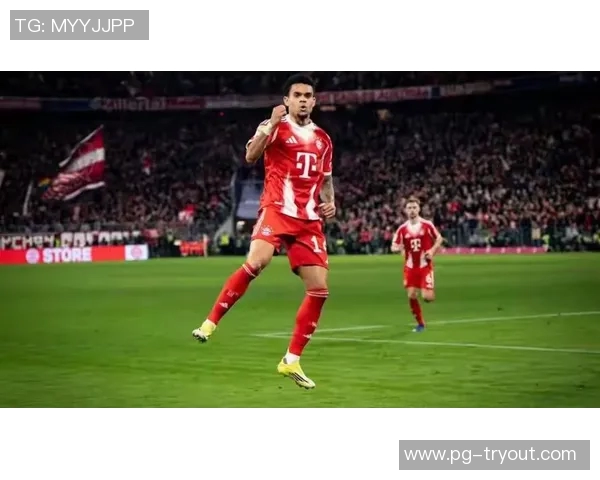 中超赛场惊现冷门拜仁狂胜尤文图斯上演帽子戏法引发全场沸腾